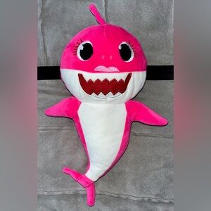 Pinkfong Mommy Shark Singing & Light-Up Plush - PERFECT COND, NON-SMOKING HOME